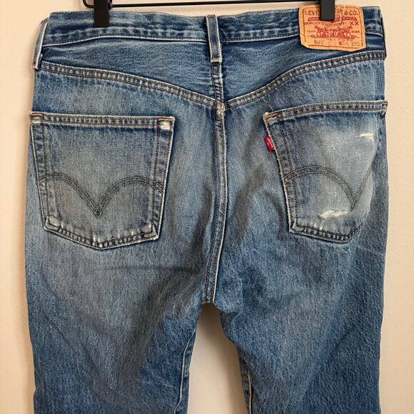 Vintage 90s Levis 501s Thrashed Med Wash Mens 34 x 30 Distressed Red Tab Jeans - Picture 11 of 13